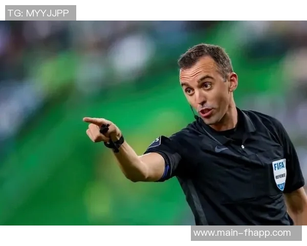 欧冠精彩对决国米迎战阿森纳主裁由葡萄牙裁判若昂皮涅罗执法