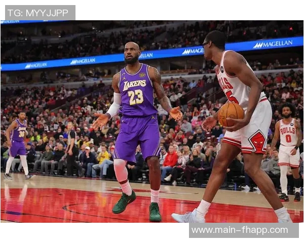 NBA赛季精彩回顾湖人热火对决雷霆大胜鹈鹕马刺轻取太阳公牛再胜尼克斯 NBA赛季精彩回顾湖人热火对决雷霆大胜鹈鹕马刺轻取太阳公牛再胜尼克斯